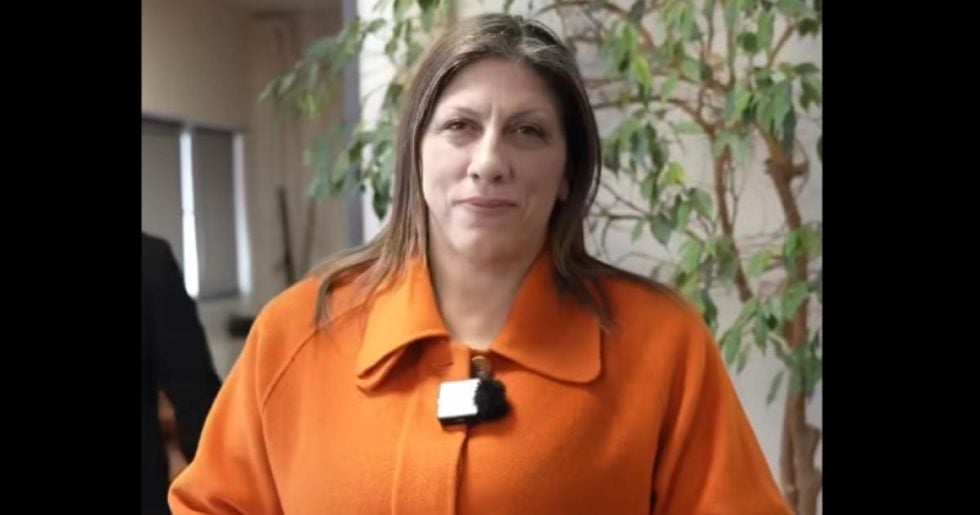 Η Κωνσταντοπούλου «ξαναχτυπά»: Νέο βίντεο από τα δικαστήρια Λάρισας και πυρά κατά της Ένωσης Δικαστών